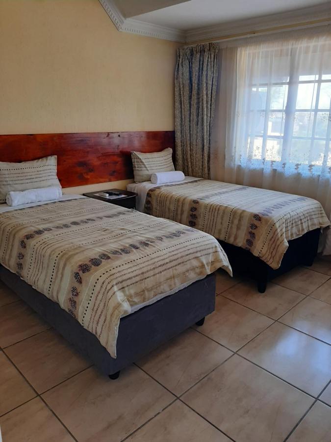 Angels Guesthouse Хейзивю Екстериор снимка