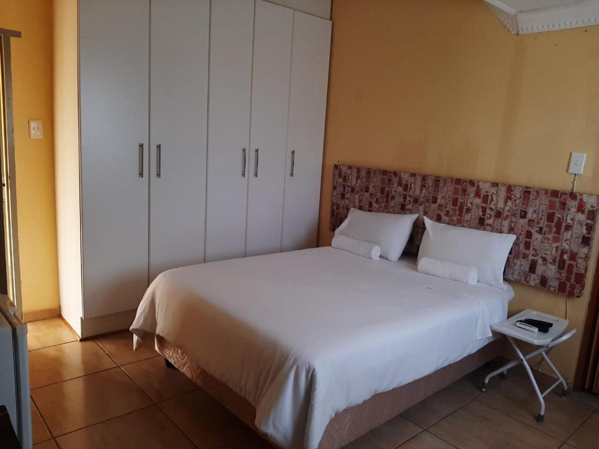 Angels Guesthouse Хейзивю Екстериор снимка